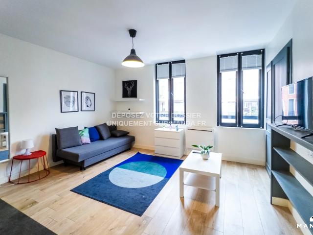 Location Appartement Rue Louis Bergot, Lille