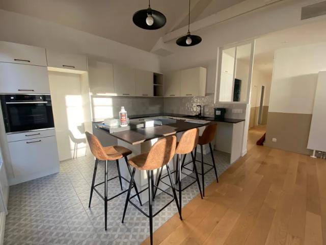 Location Appartement Rue Louis Blanc, La Rochelle