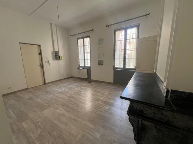 Location Appartement Rue Louis Blanc, Narbonne