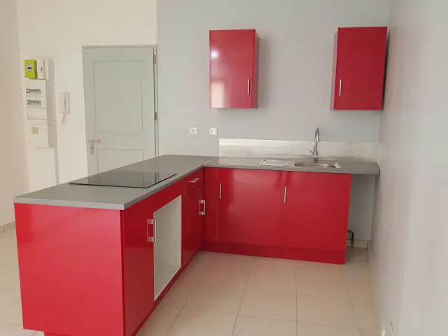 Location Appartement Rue Louis Bruguier Roure, Pont Saint Esprit