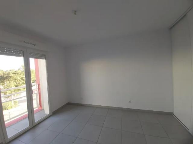 Location Appartement Rue Louis de Bonnefoy, Perpignan