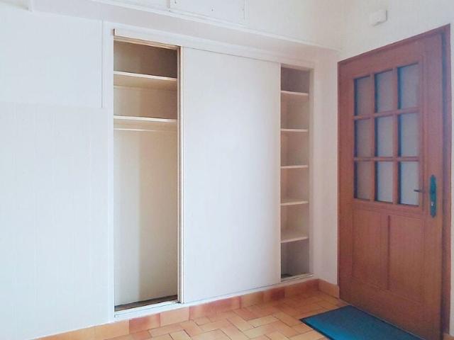 Location Appartement Rue Louis Moreau, Étampes