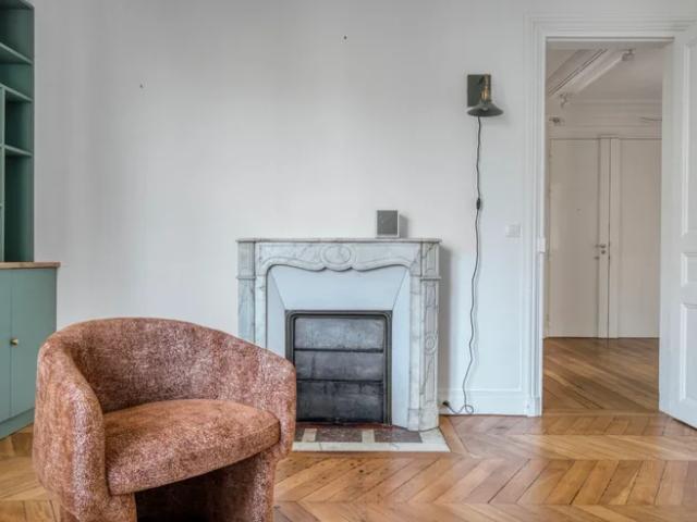 Location Appartement Rue Louis Rouquier, Levallois Perret