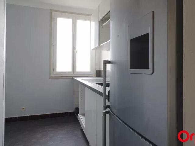 Location Appartement Rue Louise Michel, Vénissieux