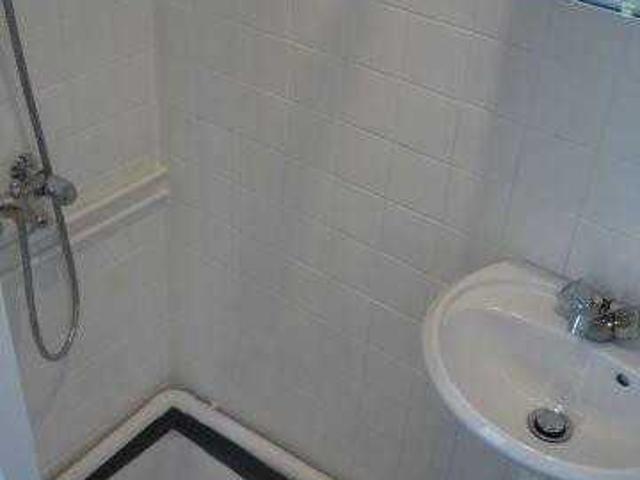 Location Appartement Rue Laugier, Paris