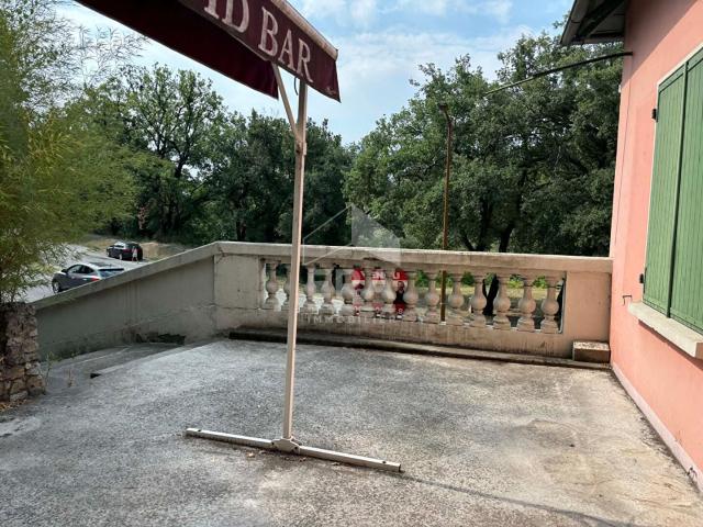 Location Appartement Rue la Bastide Neuve, Château Arnoux Saint Auban