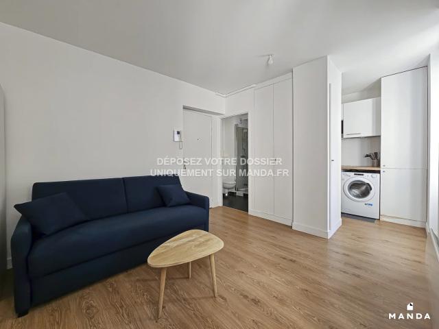 Location Appartement Rue Labois Rouillon, Paris