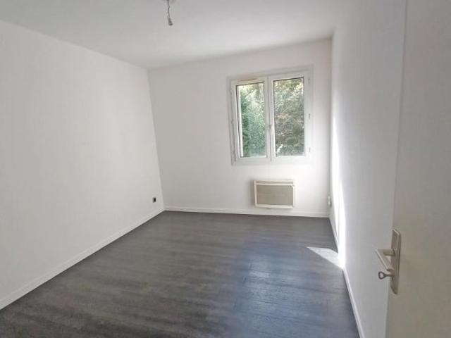 Location Appartement Rue Lachmann, Grenoble