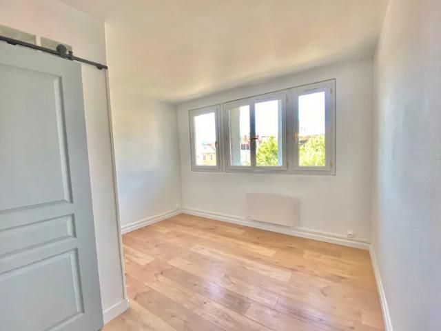 Location Appartement Rue Lacombe, Périgueux