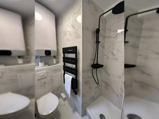 Location Appartement Rue Lacroix, Paris