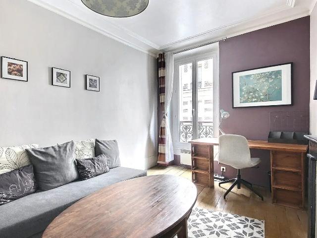 Location Appartement Rue Lacroix, Paris