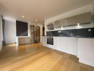 Location Appartement Rue Lafontaine, Seyssinet Pariset