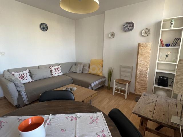 Location Appartement Rue Lamalgue, Hyères