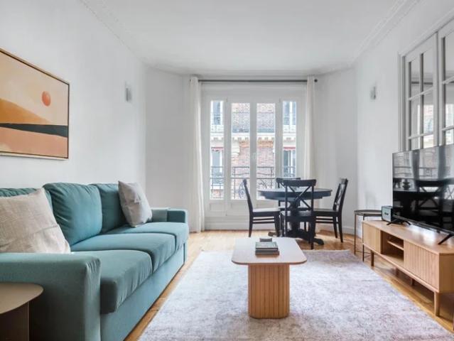 Location Appartement Rue Lamarck, Paris