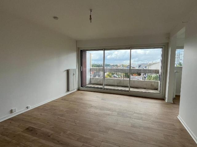 Location Appartement Rue Larévellière, Angers