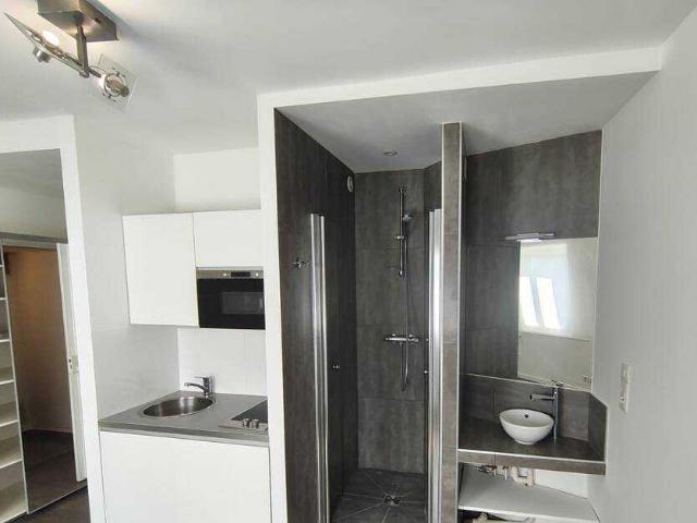 Location Appartement Rue Larribe, Paris