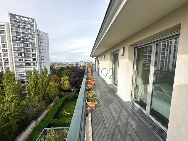Location Appartement Rue Lasègue, Châtillon