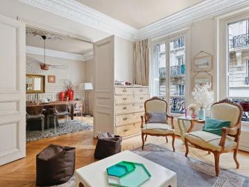 Location Appartement Rue Lentonnet, Paris