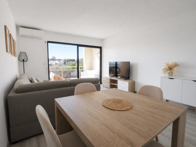 Location Appartement Rue Léo Brun, Mandelieu la Napoule