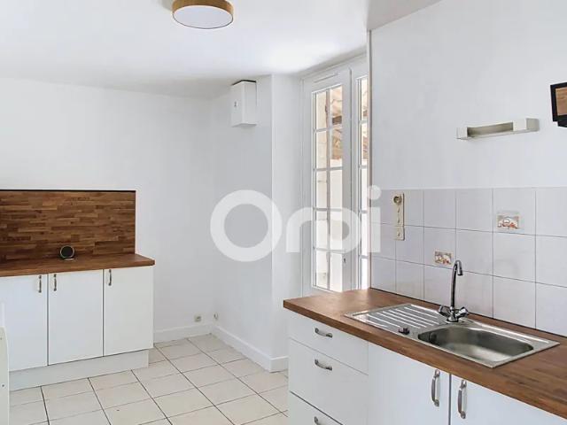 Location Appartement Rue des Cébrades, Périgueux