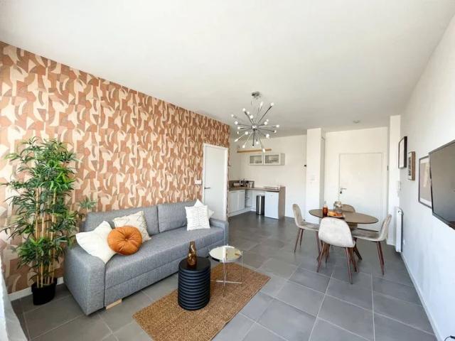 Location Appartement Rue Léon Blum, Villeurbanne