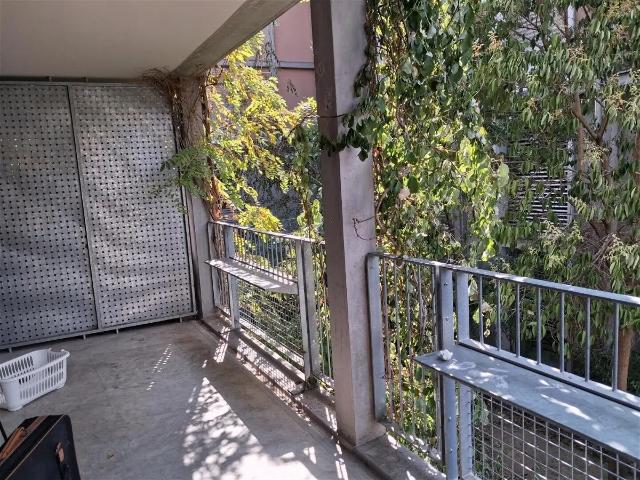 Location Appartement Rue Léon Blum, Villeurbanne