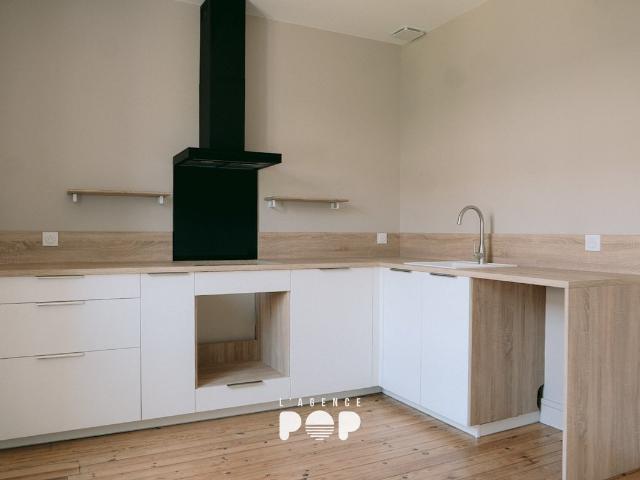 Location Appartement Rue Léon Dessales, Périgueux