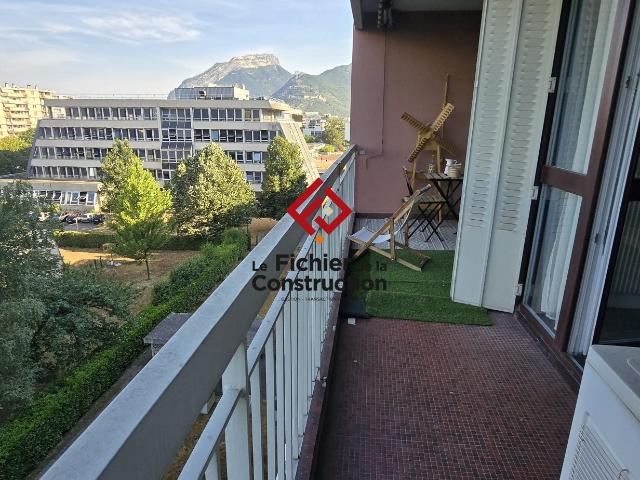 Location Appartement Rue Joseph Lyonnaz, Grenoble