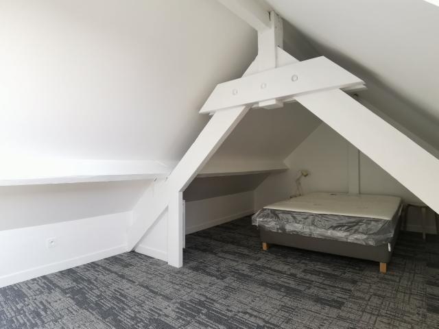 Location Appartement Rue Lesage, Reims