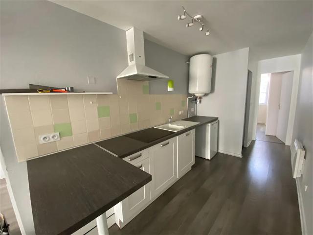 Location Appartement Rue Lesson, Rochefort