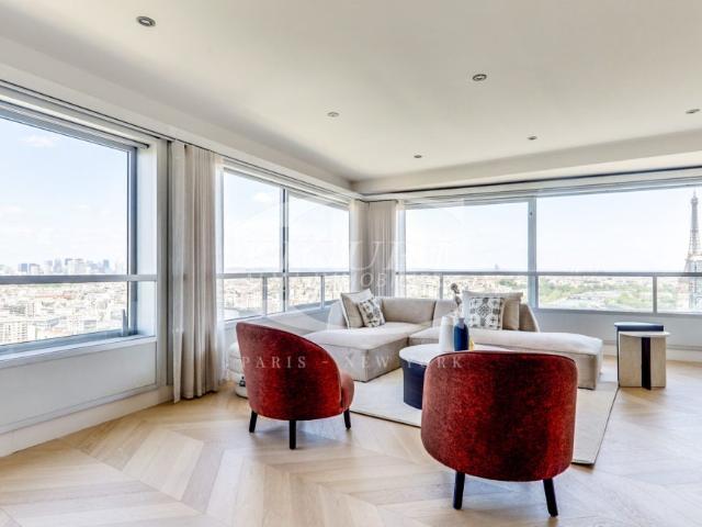 Location Appartement Rue Linois, Paris
