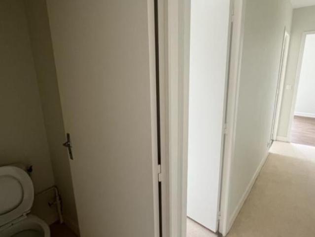 Location Appartement Rue Lionel Royer, Le Mans