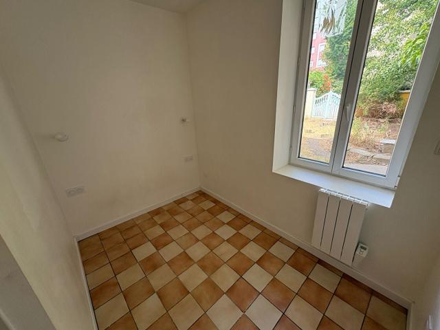 Location Appartement Rue Lucien Sampaix, Roanne