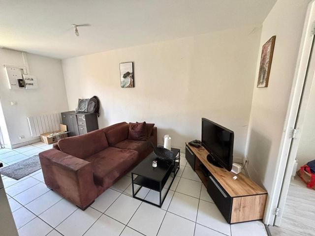 Location Appartement Rue Lucien Sampaix, Roanne