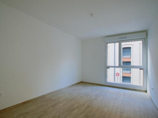 Location Appartement Rue Lydéric, Lille