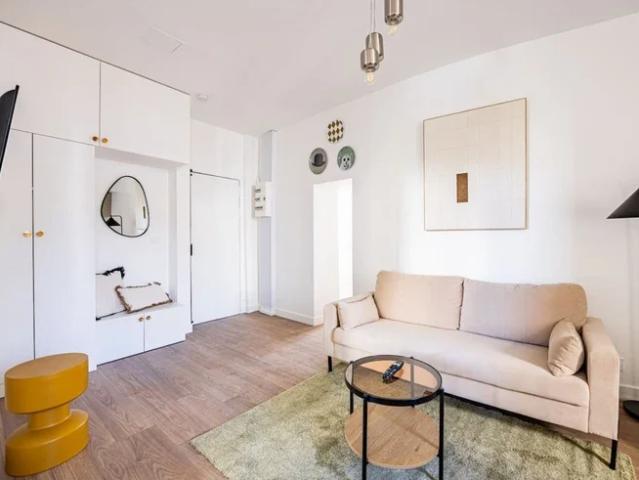Location Appartement Rue Mouffetard, Paris