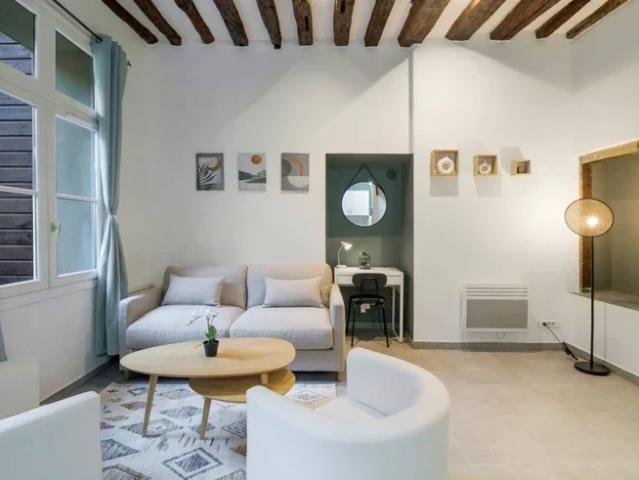 Location Appartement Rue Mouffetard, Paris