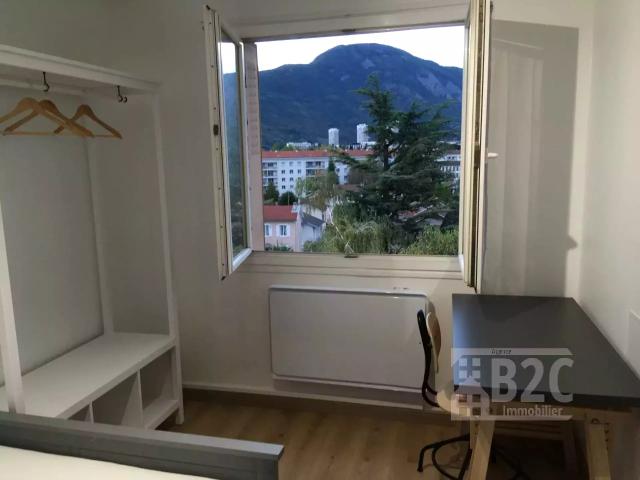 Location Appartement Rue Moyrand, Grenoble