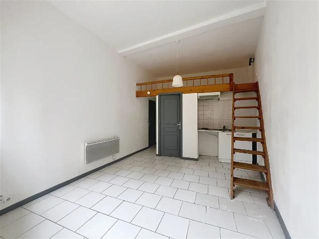 Location Appartement Rue Molière, Agen
