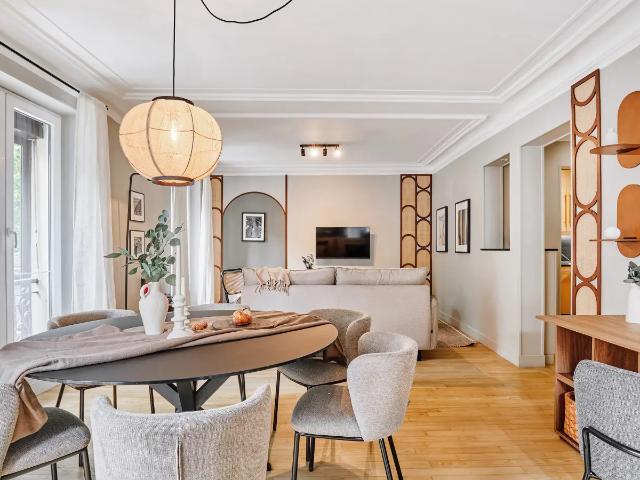 Location Appartement Rue Saint Médard, Paris