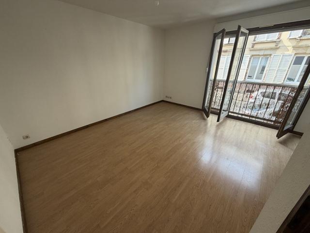 Location Appartement Rue Monseigneur Trouillet, Lunéville