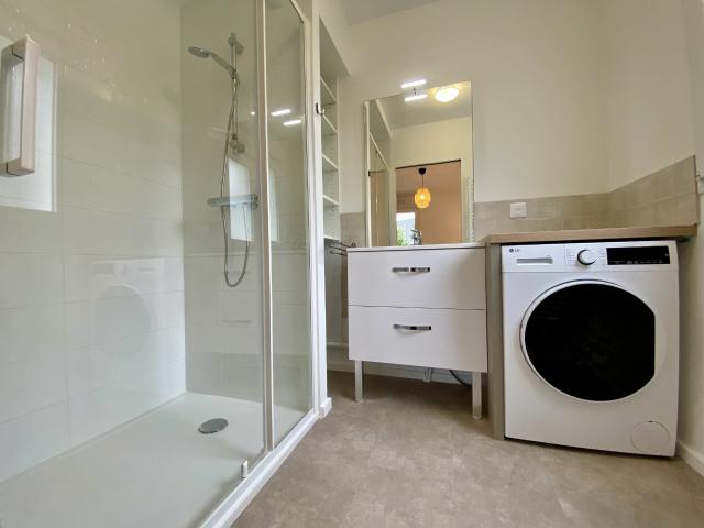 Location Appartement Rue Monseigneur Yves Plumey, Vannes
