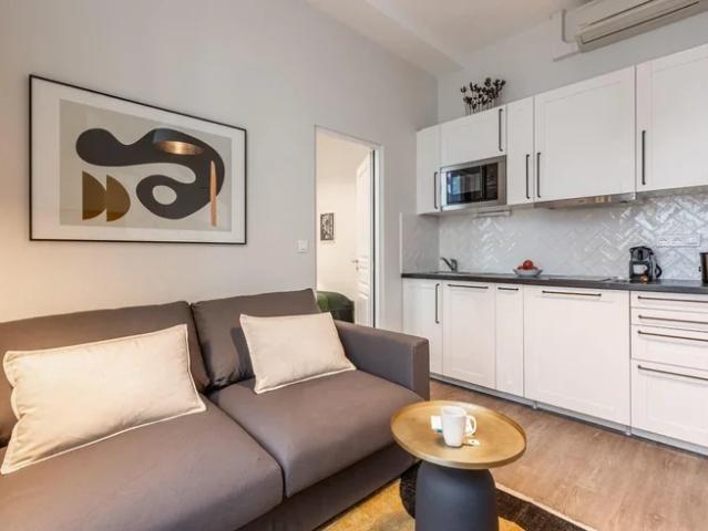 Location Appartement Rue Monsigny, Paris