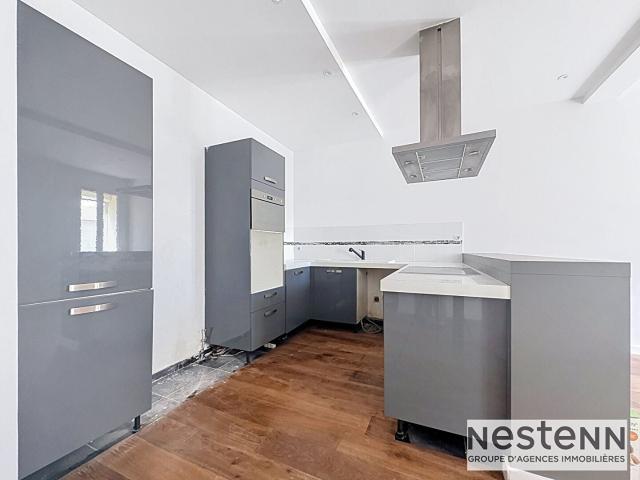 Location Appartement Rue Montaigne, Marseille