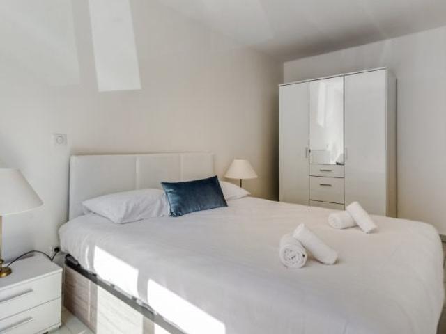 Location Appartement Rue Montaigne, Cannes