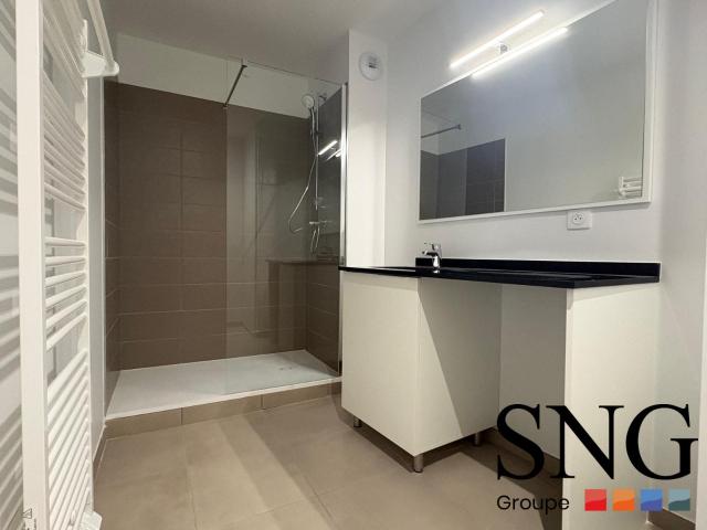 Location Appartement Rue Montesquieu, Agen