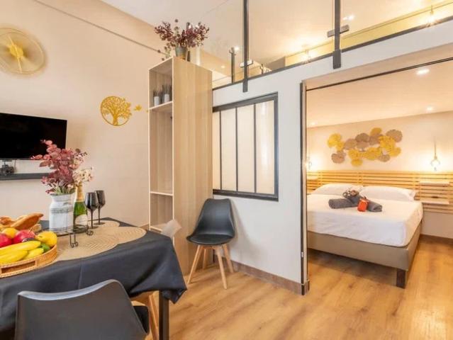 Location Appartement Rue Montgrand, Marseille