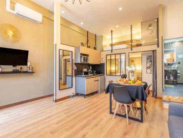 Location Appartement Rue Montgrand, Marseille