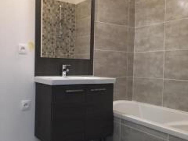 Location Appartement Rue Montplaisir, Saint Jory