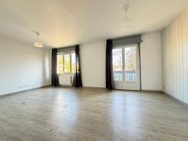 Location Appartement Rue Mathias Graf, Mulhouse